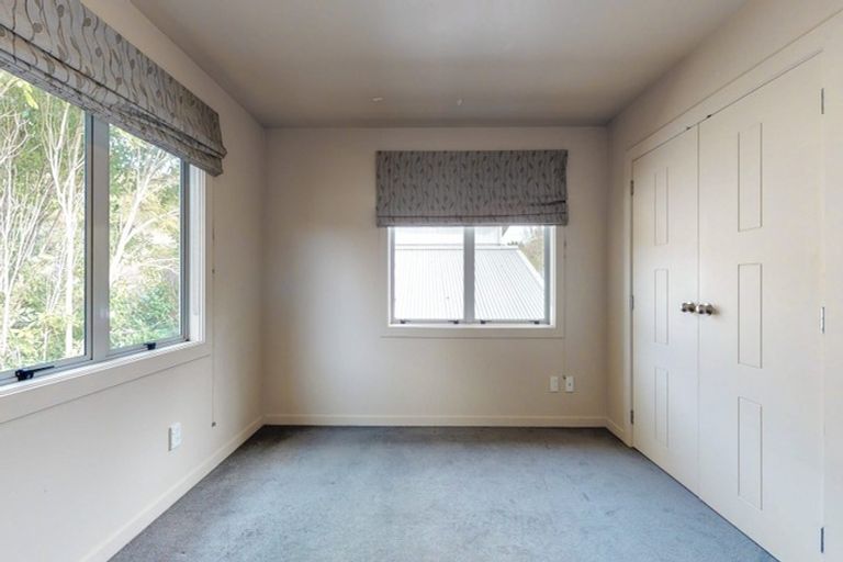 Photo of property in 263 Middleton Road, Glenside, Wellington, 6037