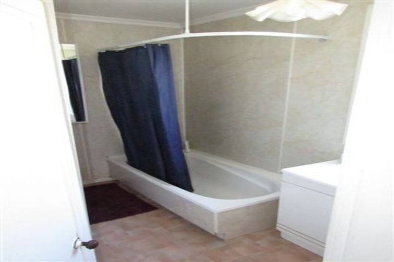 Photo of property in 18 Thompson Street, Greymouth, 7805