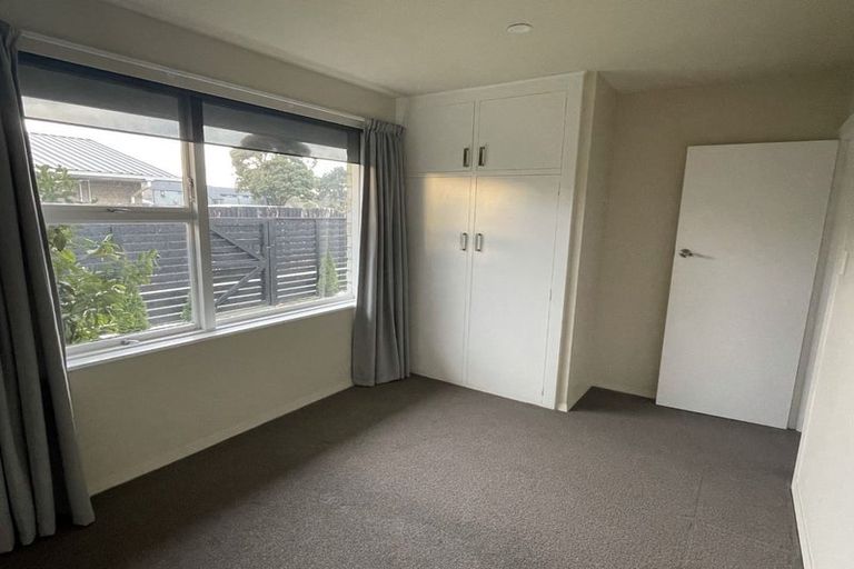 Photo of property in 1/78 Middlepark Road, Sockburn, Christchurch, 8042