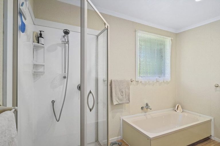 Photo of property in 48 Tumene Drive, Owhata, Rotorua, 3010