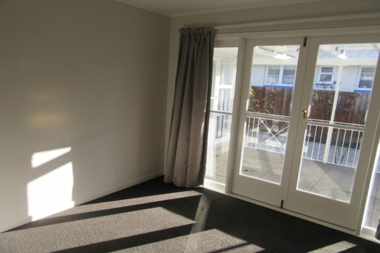 Photo of property in 295 Wairakei Road, Bryndwr, Christchurch, 8053