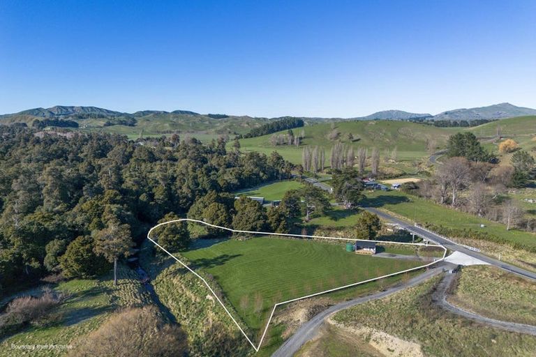 Photo of property in 2021 Elsthorpe Road, Elsthorpe, Otane, 4277