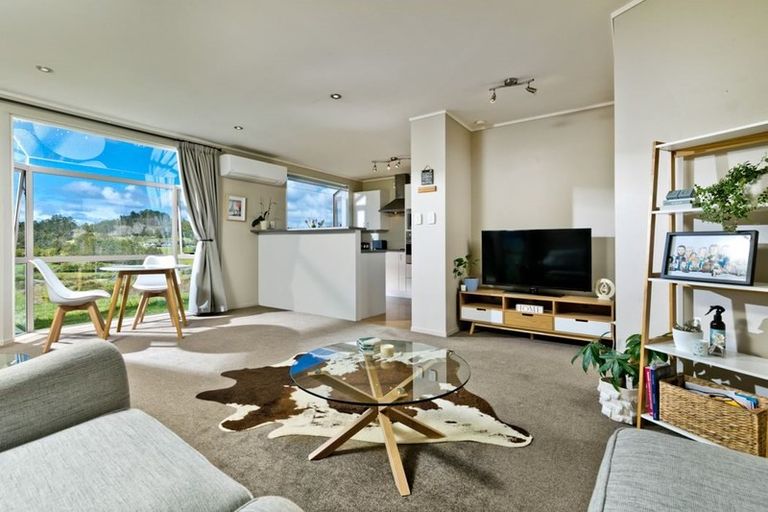 Photo of property in 293 Austin Road, Dairy Flat, Albany, 0794