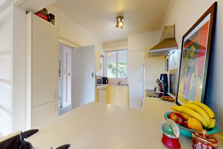 Photo of property in Samoa High Commission, 4/1 Wesley Road, Kelburn, Wellington, 6012