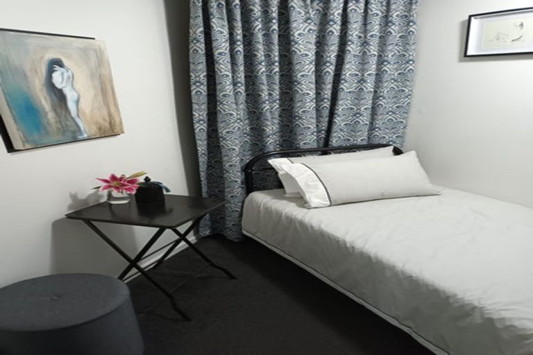 Photo of property in Orange Apartments/victoria Centr, 101/169 The Terrace, Wellington Central, Wellington, 6011