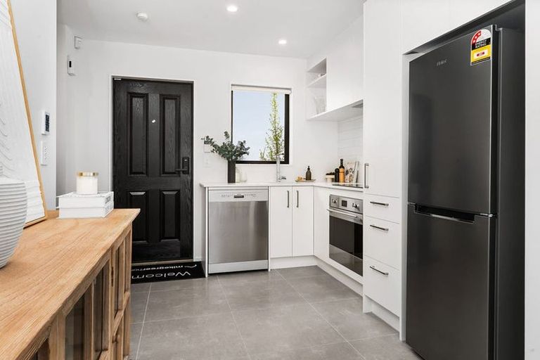 Photo of property in 17 Blossom Walk, Christchurch Central, Christchurch, 8011