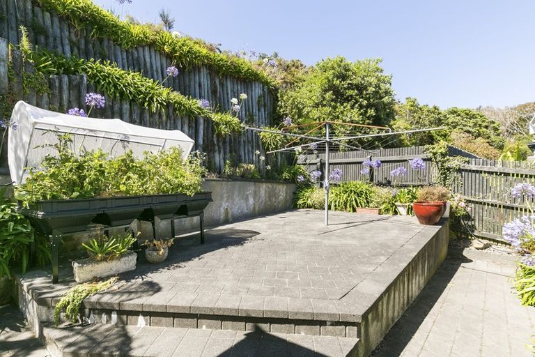 Photo of property in 3 Waterford Drive, Churton Park, Wellington, 6037