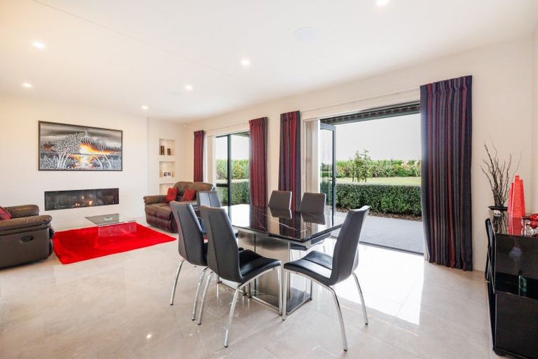 Photo of property in 581 Lethbridge Road, Halcombe, Feilding, 4775