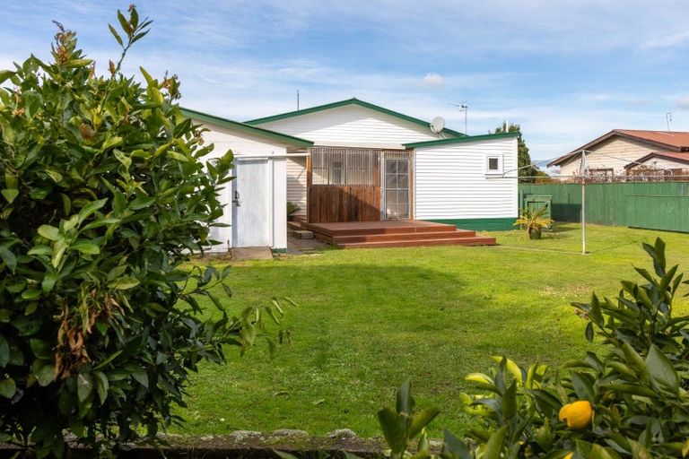 Photo of property in 41 Ross Street, Woodville, 4920