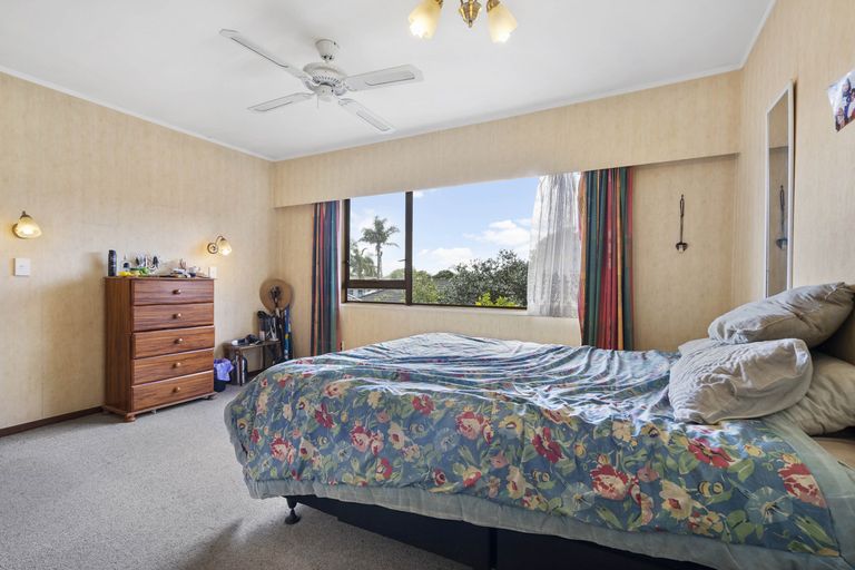 Photo of property in 123 Beach Road, Pahurehure, Papakura, 2113