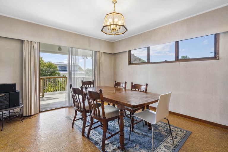 Photo of property in 123 Beach Road, Pahurehure, Papakura, 2113