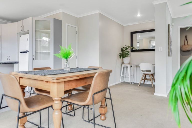 Photo of property in 14 Parkside Drive, Huntington, Hamilton, 3210