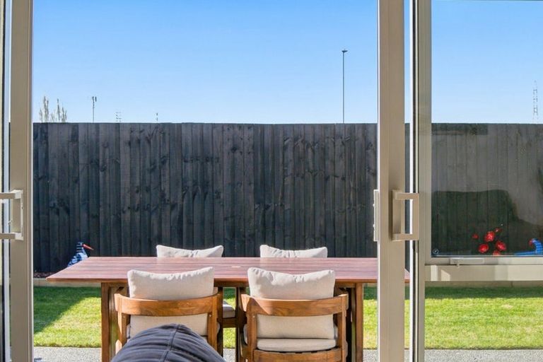 Photo of property in 19 Benrogan Drive, Halswell, Christchurch, 8025