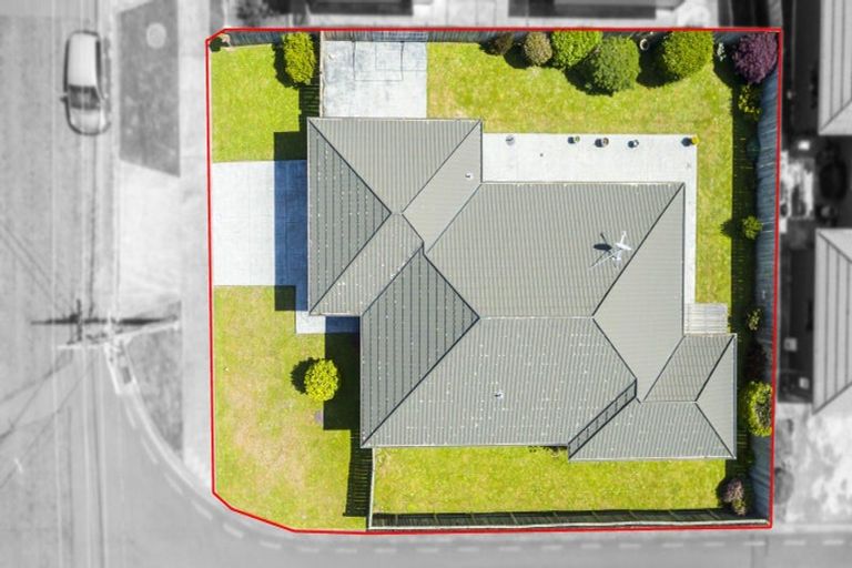 Photo of property in 30 Tararua Street, Trentham, Upper Hutt, 5018