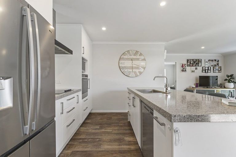 Photo of property in 53 Te Wharo Drive, Papamoa, 3118