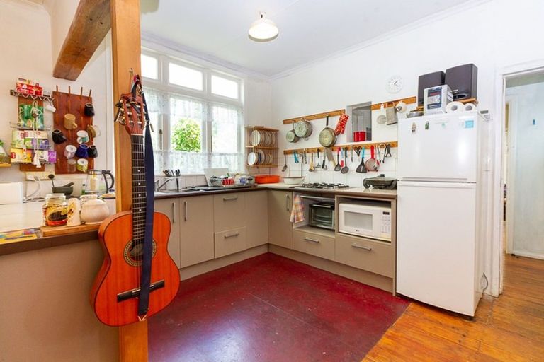 Photo of property in 20 Lyndhurst Street, Takaro, Palmerston North, 4412