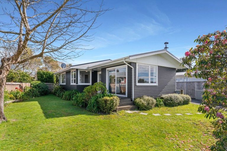 Photo of property in 32 Daniell Street, Solway, Masterton, 5810