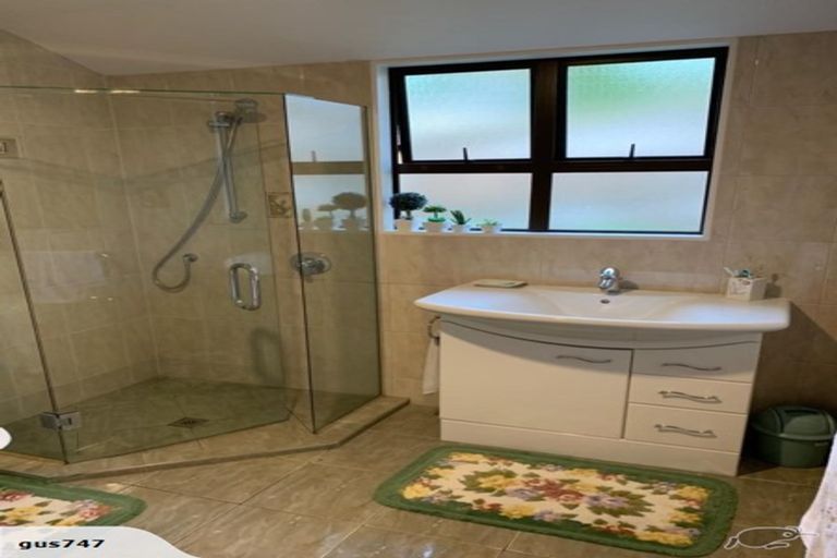 Photo of property in 10 Te Wharau Drive, Greenhithe, Auckland, 0632