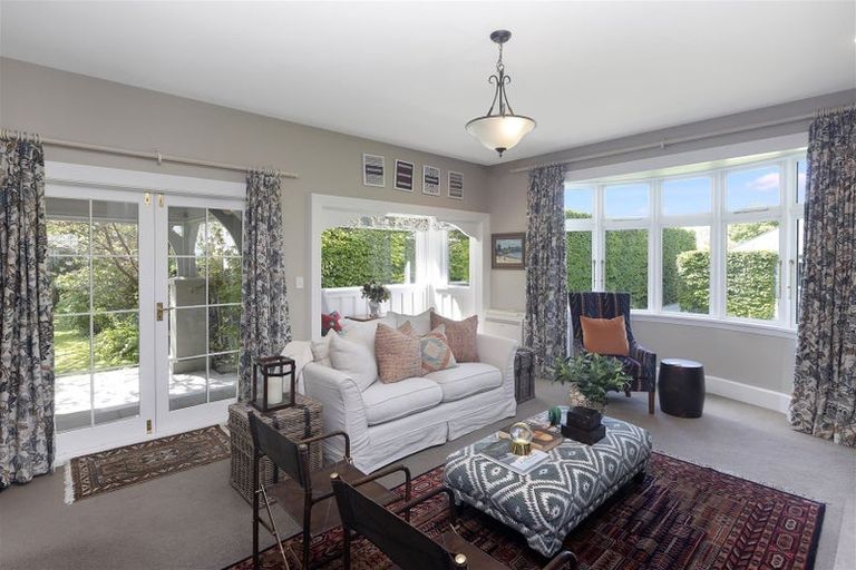 Photo of property in 37 Winchester Street, Merivale, Christchurch, 8014