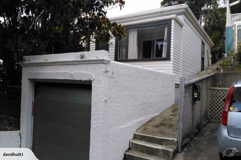 Photo of property in 61 Rolleston Street, Mount Cook, Wellington, 6021