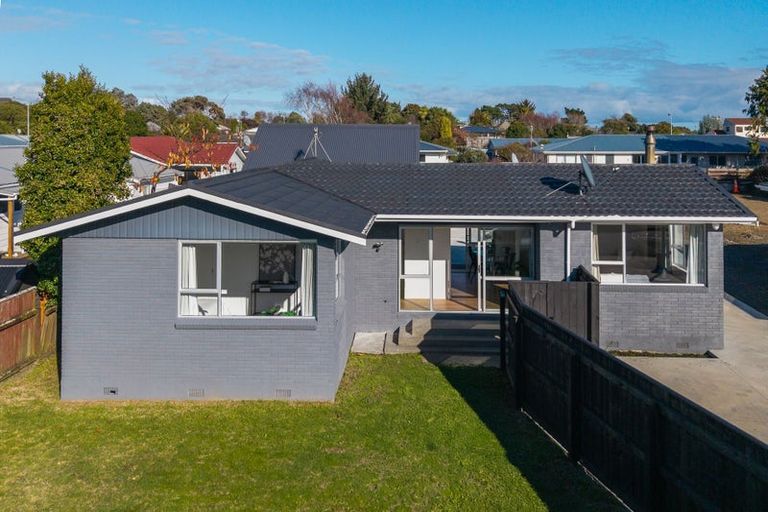 Photo of property in 76b Donovan Road, Paraparaumu Beach, Paraparaumu, 5032