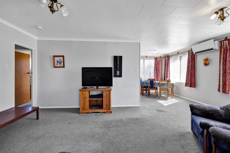 Photo of property in 2 Sole Avenue, Bell Block, New Plymouth, 4312