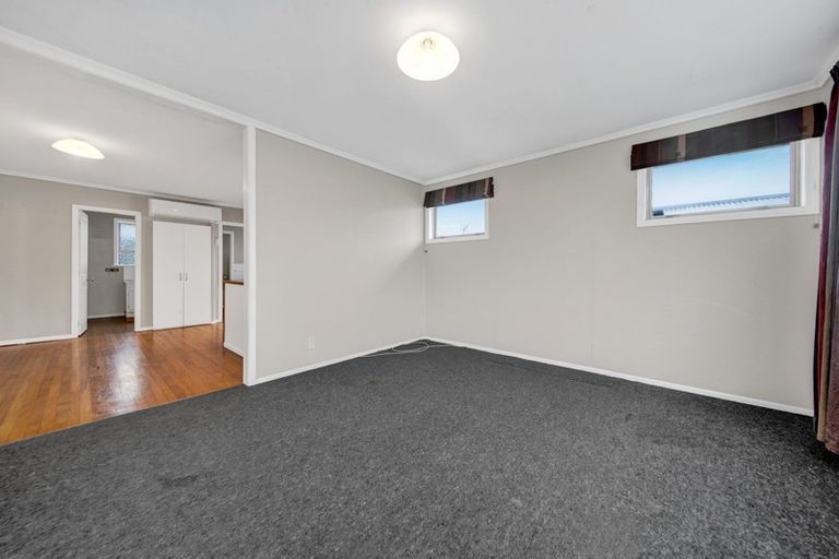 Photo of property in 56 Strange Street, Waitara, 4320