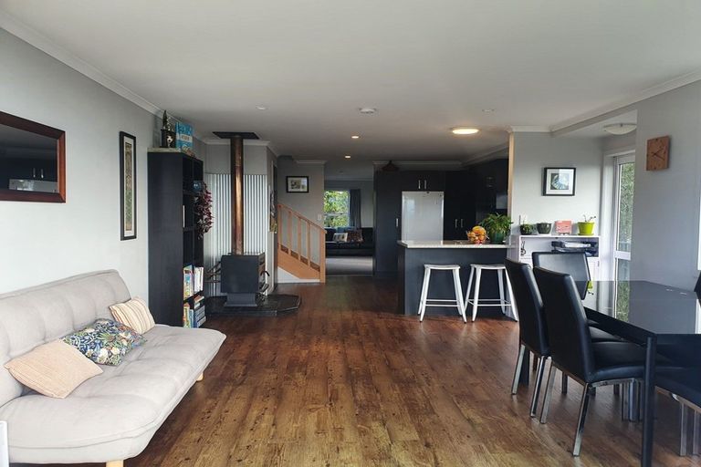 Photo of property in 3 Arnott Heights East, Greymouth, 7805