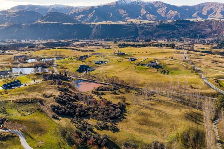 Photo of property in 5 Bendemeer Lane, Lake Hayes, Queenstown, 9371