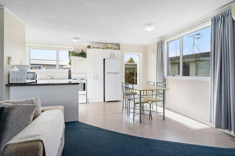 Photo of property in 1a Creswell Place, Leamington, Cambridge, 3432