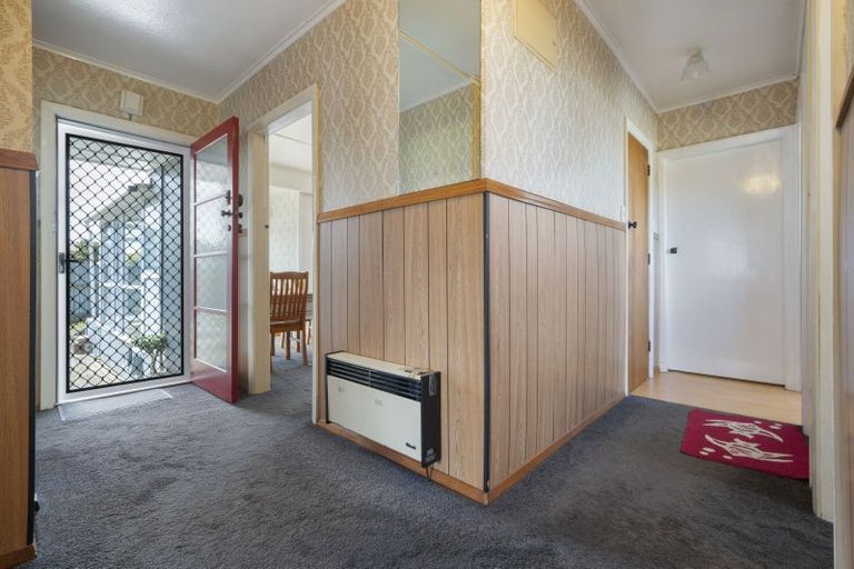 Photo of property in 14 Belfast Place, Roslyn, Palmerston North, 4414