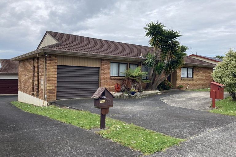 Photo of property in 1/77 Aberfeldy Avenue, Highland Park, Auckland, 2010