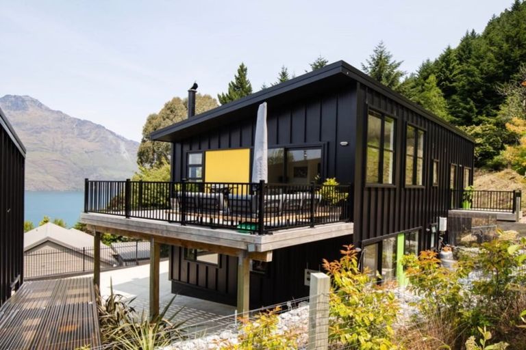 Photo of property in 41b Arawata Terrace, Fernhill, Queenstown, 9300