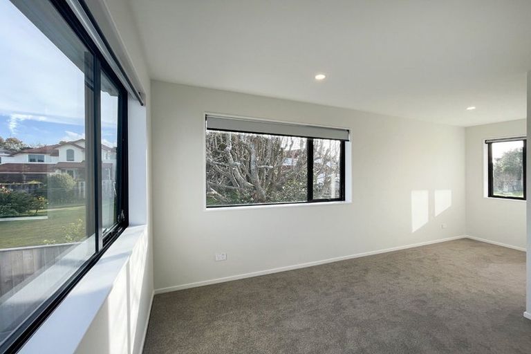 Photo of property in 83c Hastings Road, Mairangi Bay, Auckland, 0630
