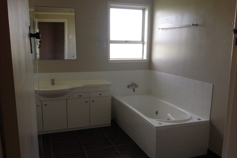 Photo of property in 337 Linwood Road, Karaka, Papakura, 2580