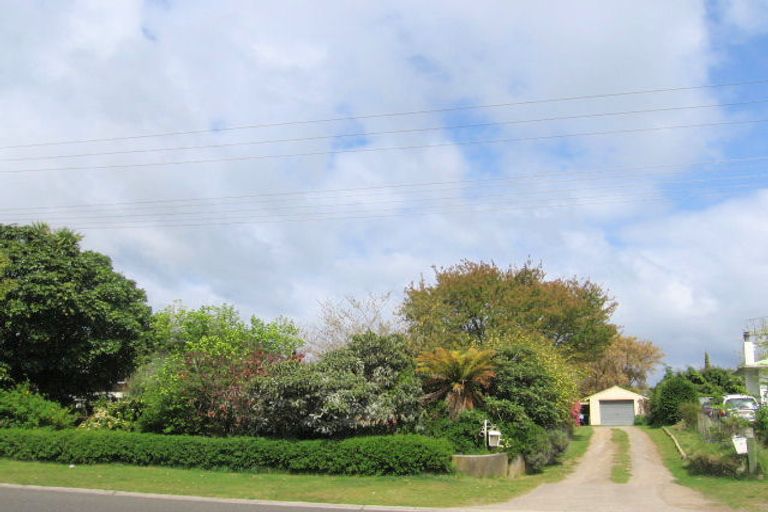 Photo of property in 11 Kotare Street, Hilltop, Taupo, 3330
