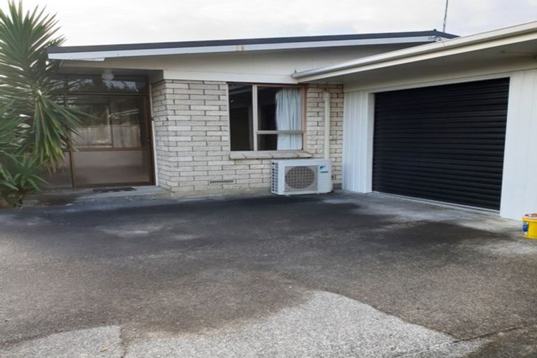 Photo of property in 15 Meachen Terrace, Waiuku, 2123