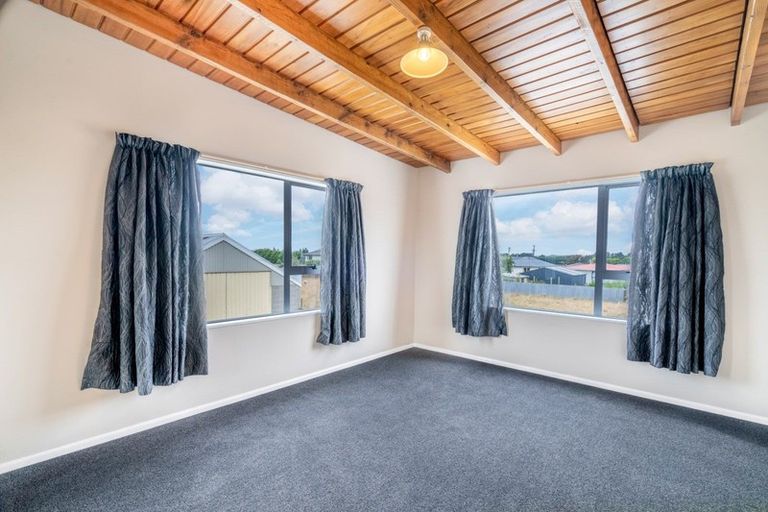 Photo of property in 18 Cushen Street, Clifton, Invercargill, 9812
