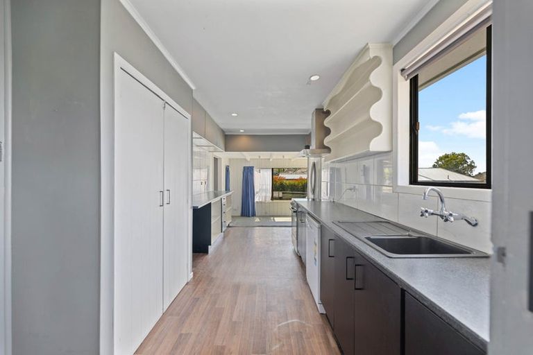 Photo of property in 9 Kauri Drive, Wairakei, Taupo, 3332