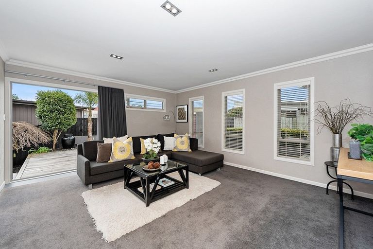 Photo of property in 62d Rototuna Road, Rototuna, Hamilton, 3210