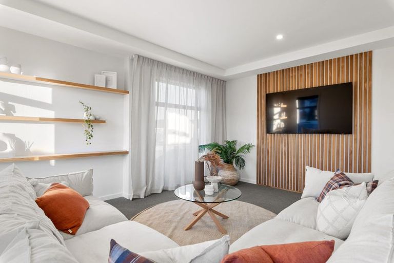 Photo of property in 43 Hotere Street, Rangiora, 7400