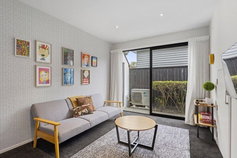 Photo of property in 48 Office Road, Merivale, Christchurch, 8014