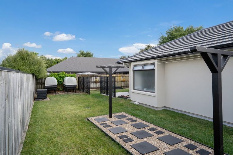 Photo of property in 11 Mirbeck Avenue, Cambridge, 3434