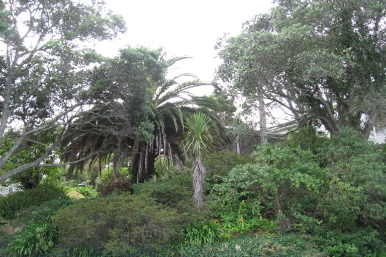 Photo of property in 10 Hinemoa Terrace, Birkenhead, Auckland, 0626