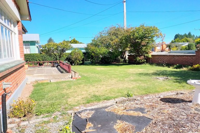 Photo of property in 10 Caulfeild Street, Ranfurly, 9332