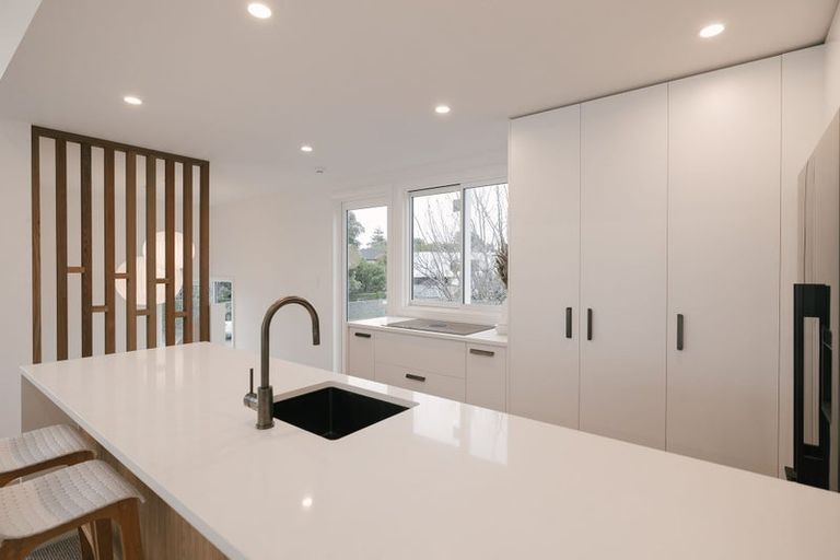 Photo of property in 15 Ihaka Street, Hokowhitu, Palmerston North, 4410