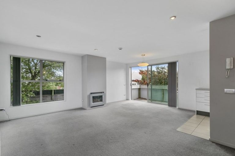 Photo of property in 1a/10 Park Avenue, Epuni, Lower Hutt, 5011