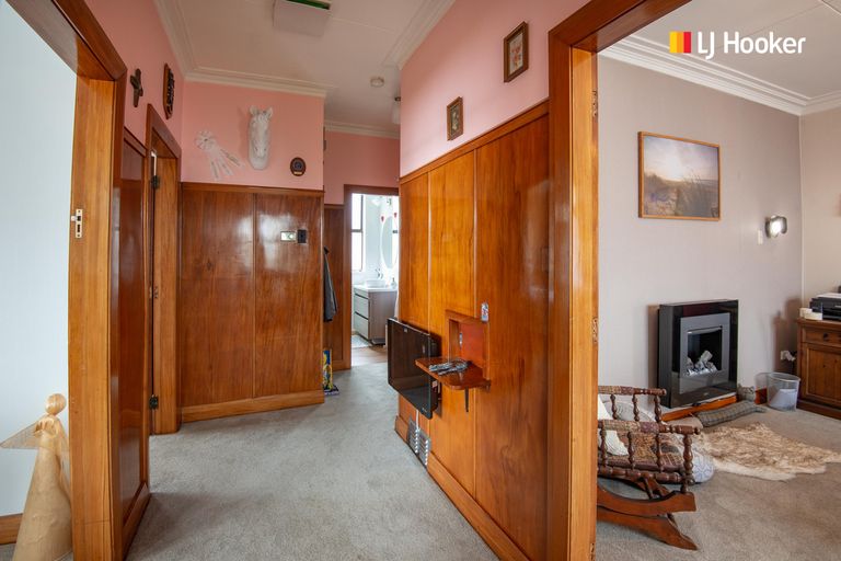 Photo of property in 16 Argyle Street, Mosgiel, 9024