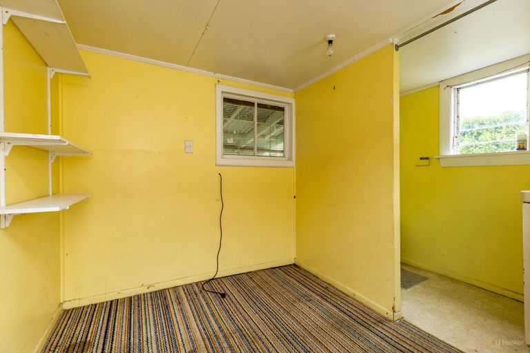 Photo of property in 16 Dobson Street, Waimate, 7924