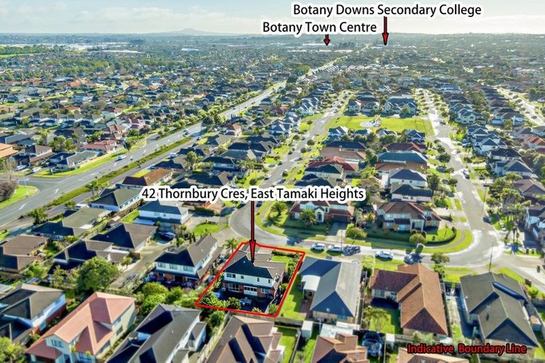 Photo of property in 42 Thornbury Crescent, East Tamaki Heights, Auckland, 2016